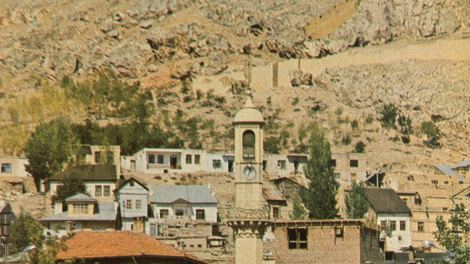Bayburt şehir görünümü ve simgesel kent alanı