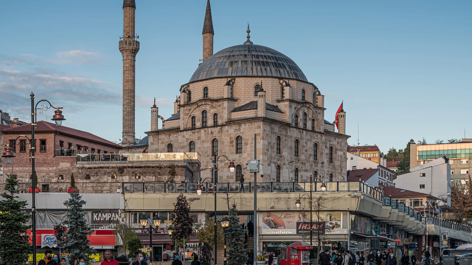 Bolu şehir görünümü ve simgesel kent alanı