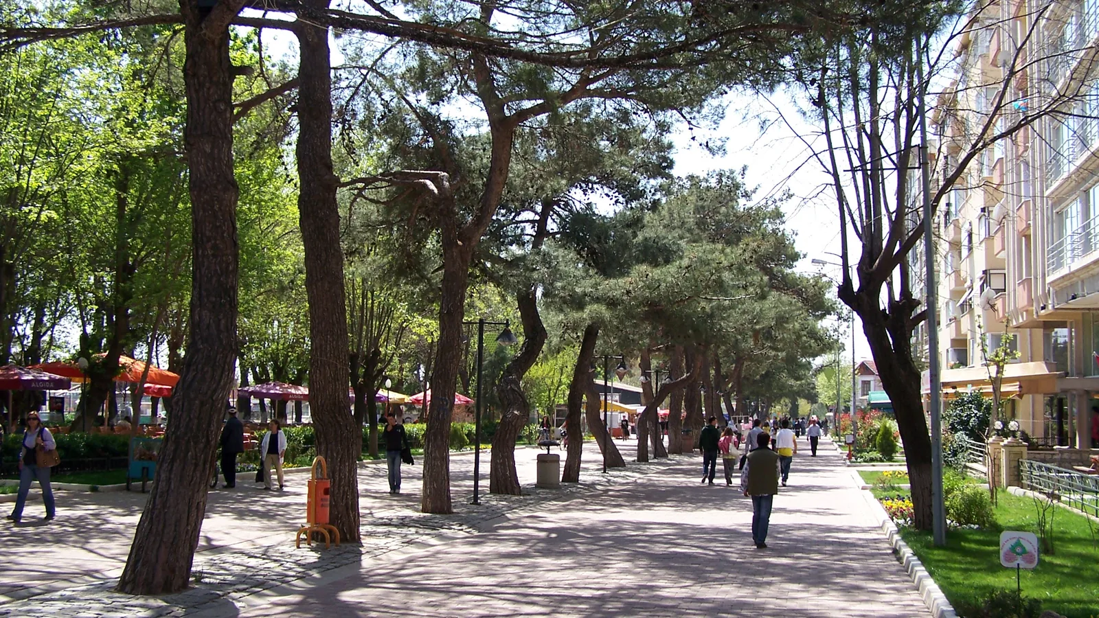 Kırklareli şehir görünümü ve simgesel kent alanı