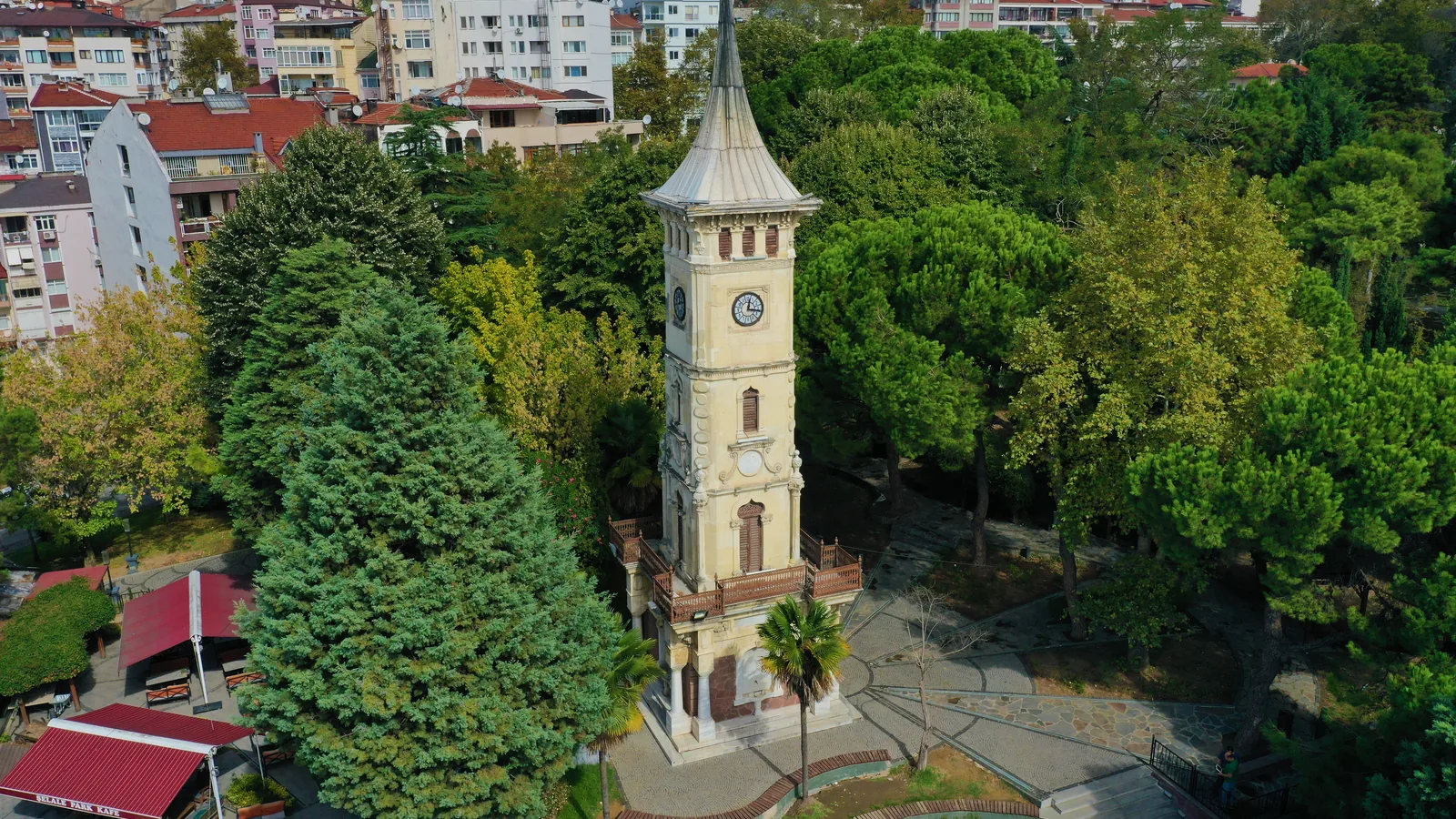 Kocaeli şehir görünümü ve simgesel kent alanı