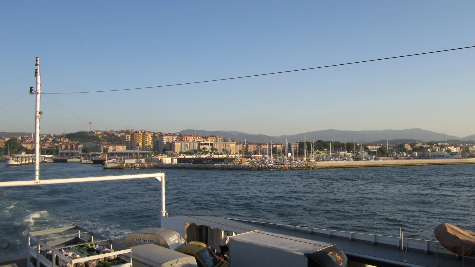 Yalova şehir görünümü ve simgesel kent alanı